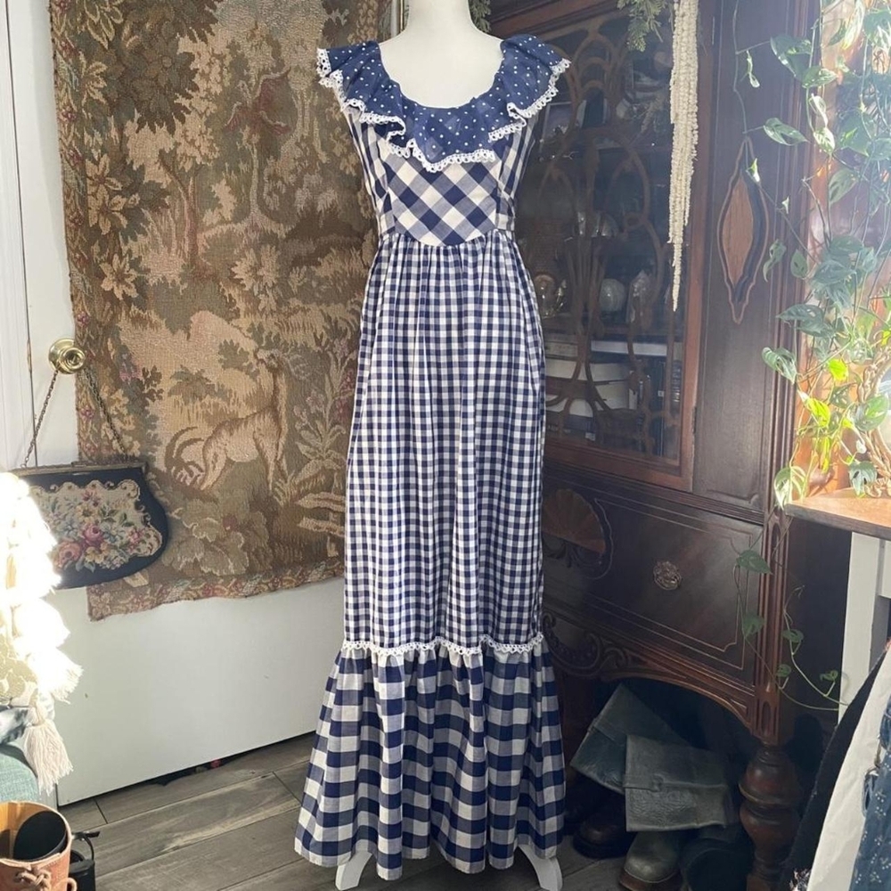 Vintage Crochet Ruffle Navy White Plaid Gingham Dress Doen Sora